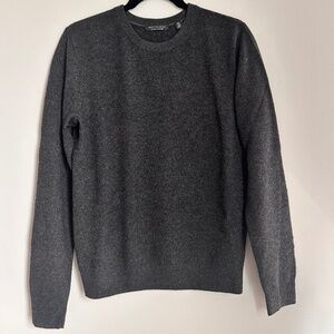 Saks Fifth Avenue 100% Cashmere Sweater - Dark Gray / Charcoal - Small (S)
